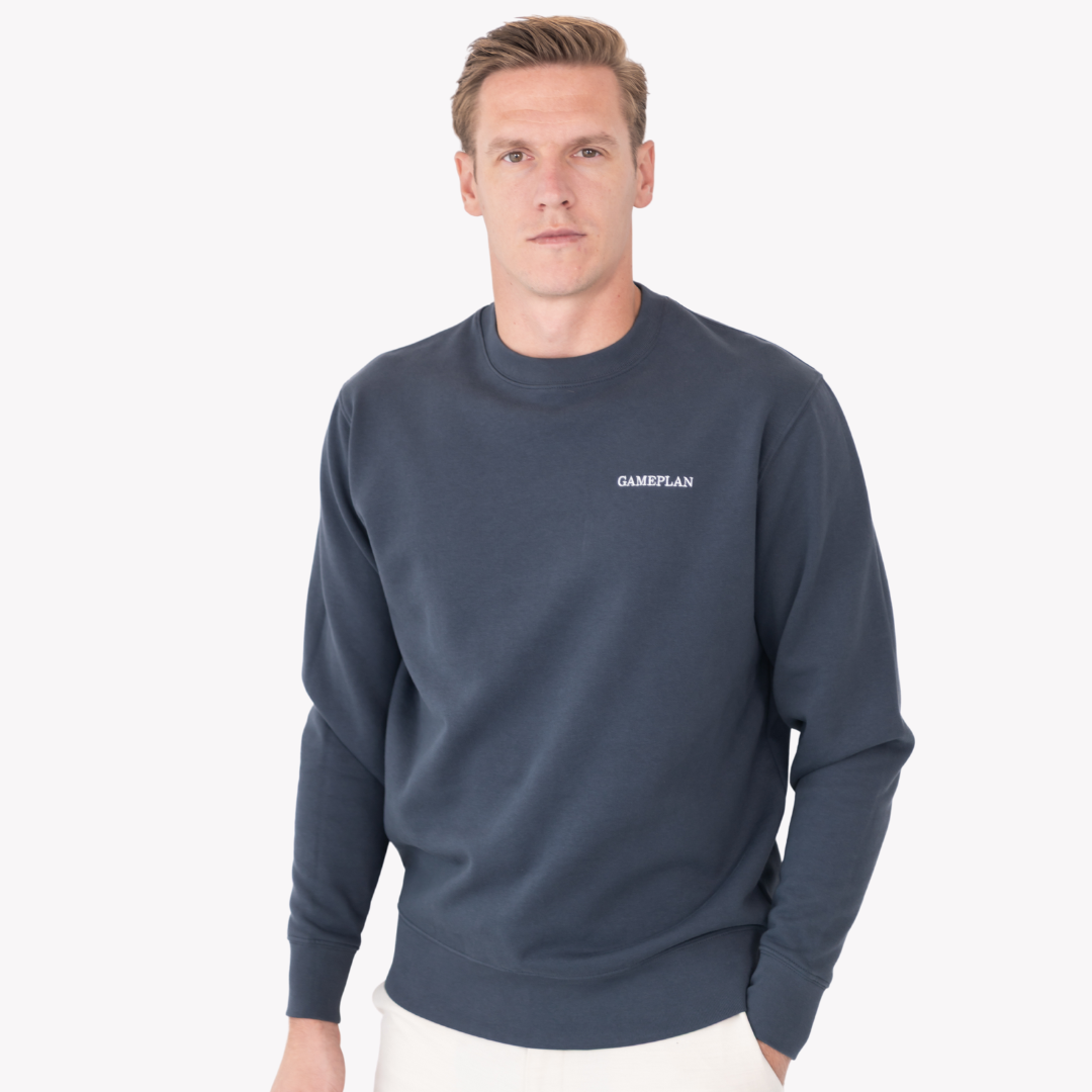 "The Essentials" Sweatshirt – Refined Fit